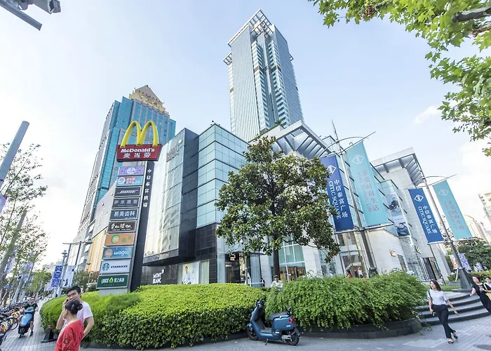 Jinying International Apartment Hotel